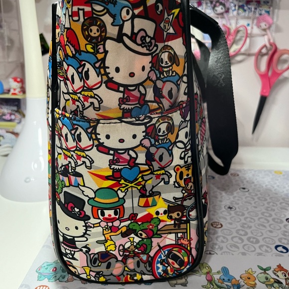 Tokidoki for Hello Kitty Circus theme bag - Picture 6 of 16